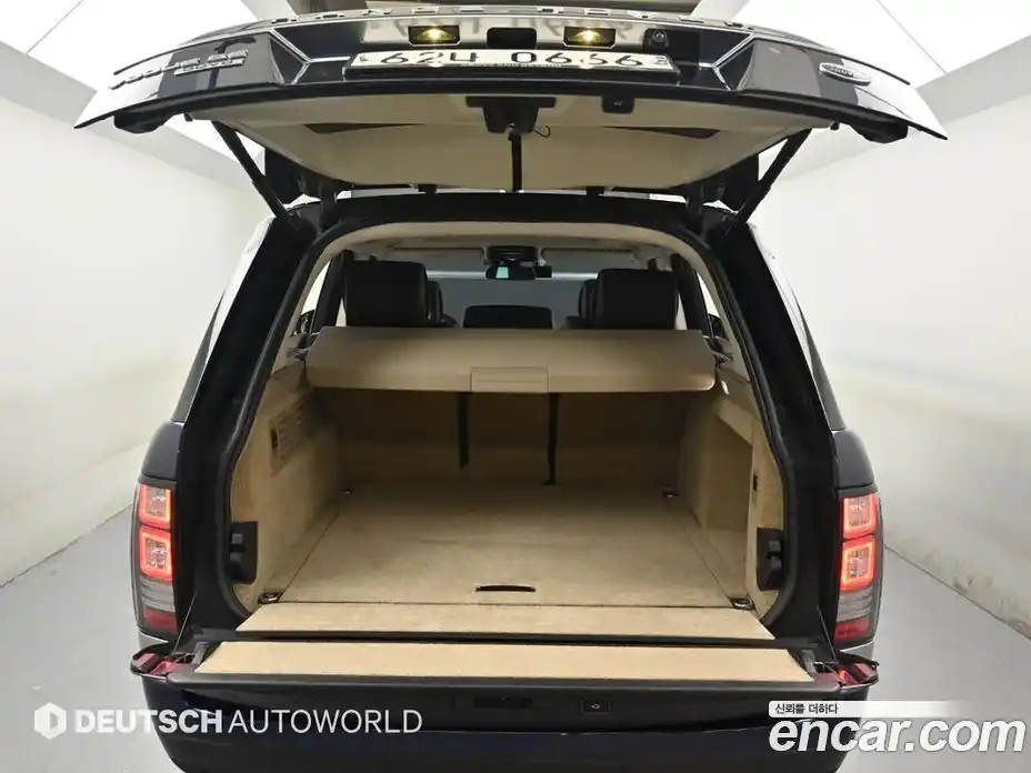 Land Rover Range-Rover 2015 4.4 гидро в Москве № 1764127, фото 19