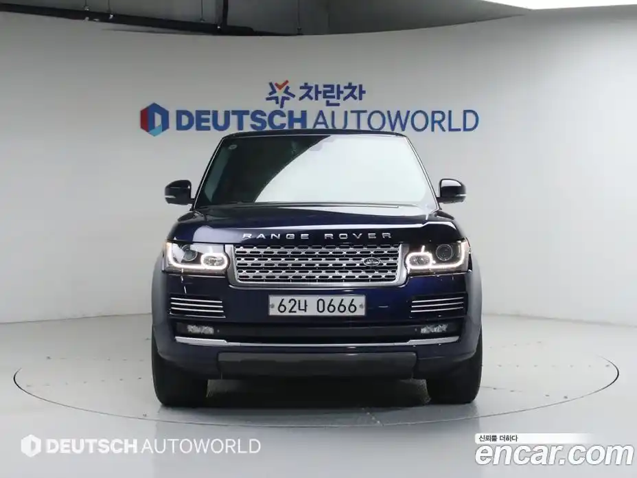 Land Rover Range-Rover 2015 4.4 гидро в Москве № 1764127, фото 3