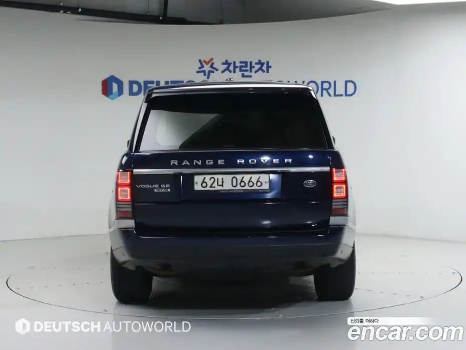 Land Rover Range-Rover 2015 4.4 гидро в Москве № 1764127, фото 4