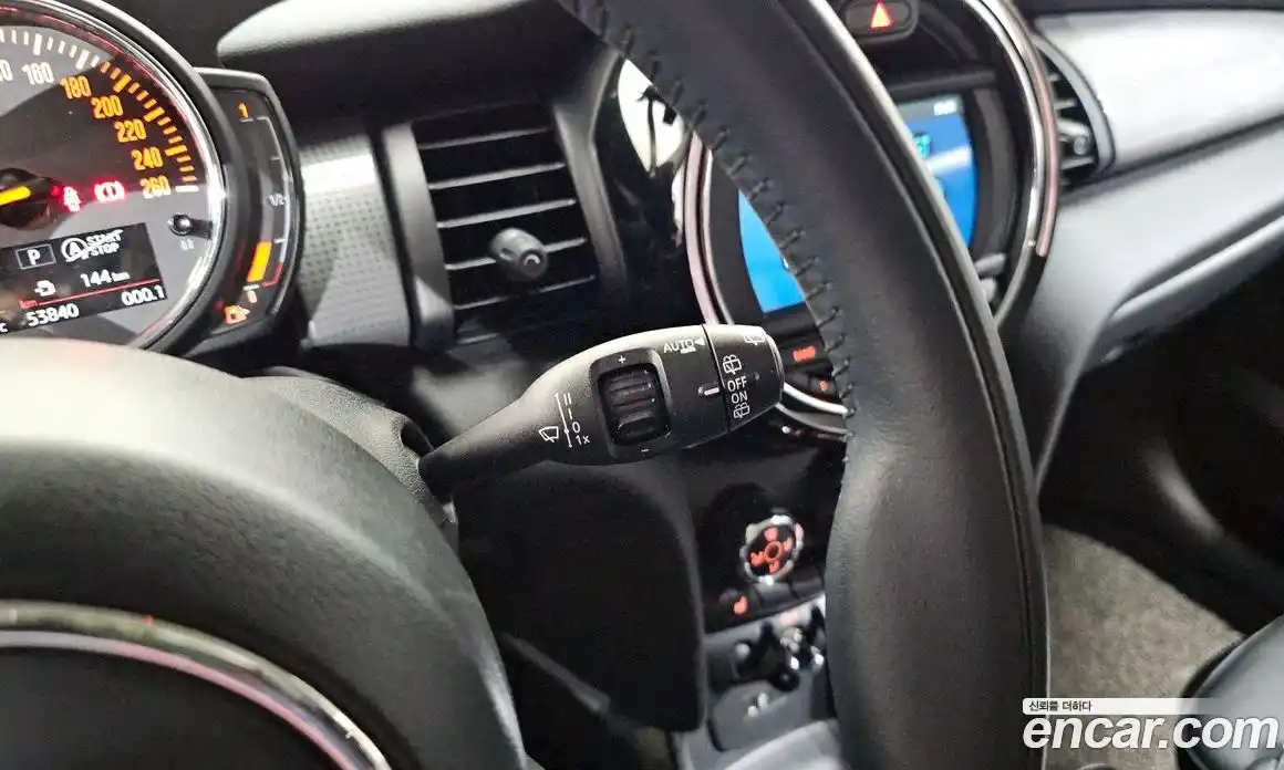 Mini Cooper 2020 1.5 гидро в Москве № 1764410, фото 17