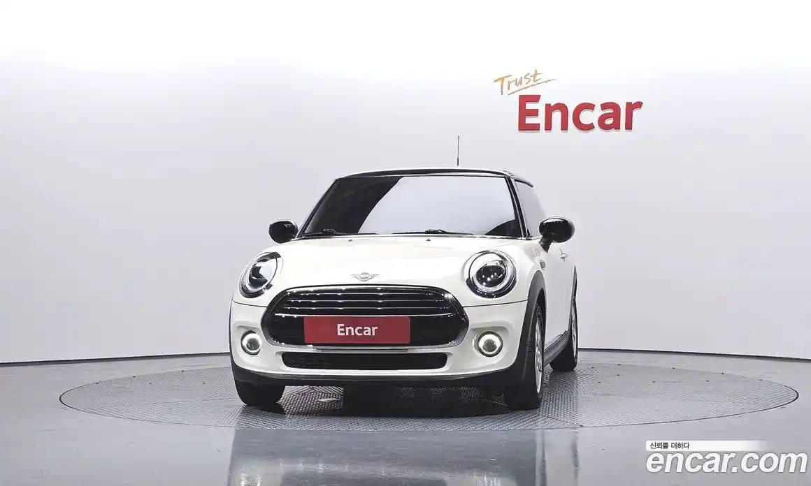 Mini Cooper 2020 1.5 гидро в Москве № 1764410, фото 3