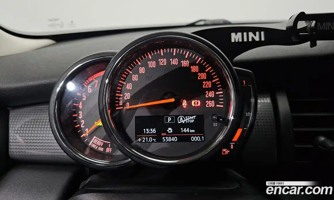 Mini Cooper 2020 1.5 гидро в Москве № 1764410, фото 8