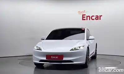 Tesla Model 3 2024 0.2 гидро в Москве № 1764766, миниатюра 3