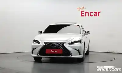 Lexus ES 2024 2.5 гидро в Москве № 1764901, миниатюра 3