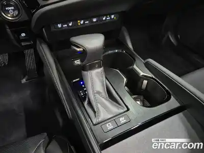 Lexus ES 2025 2.5 вариатор в Москве № 1764982, миниатюра 9