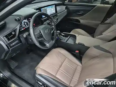Lexus ES 2025 2.5 вариатор в Москве № 1764983, миниатюра 10