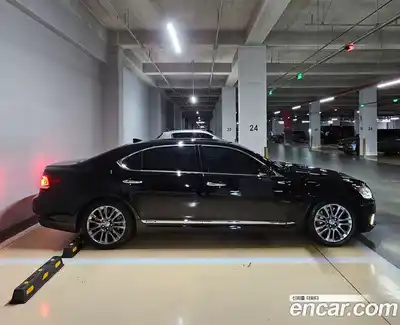 Lexus LS 2016 5.0 вариатор в Москве № 1765006, миниатюра 6