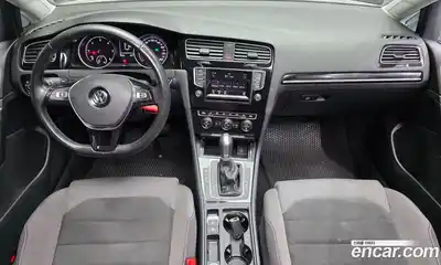Volkswagen Golf 2015 2.0 гидро в Москве № 1765164, миниатюра 7
