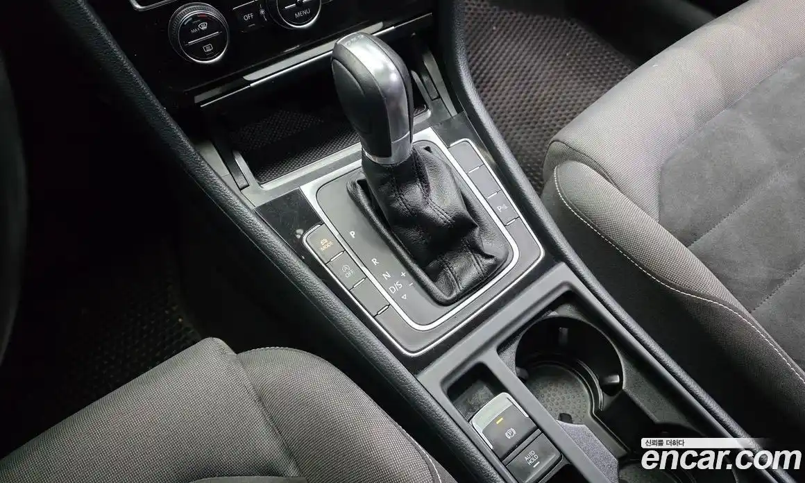 Volkswagen Golf 2015 2.0 гидро в Москве № 1765164, фото 9