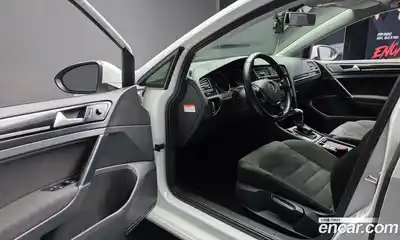 Volkswagen Golf 2015 2.0 гидро в Москве № 1765164, миниатюра 10