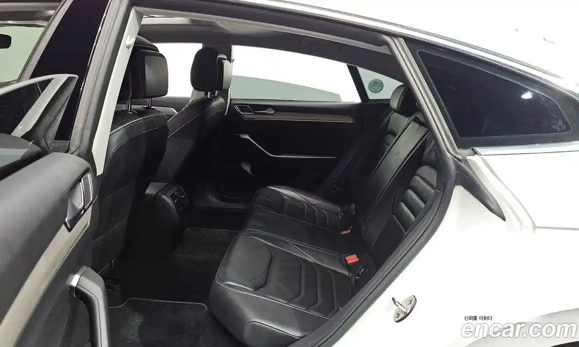 Volkswagen Arteon 2019 2.0 гидро в Москве № 1765214, фото 12