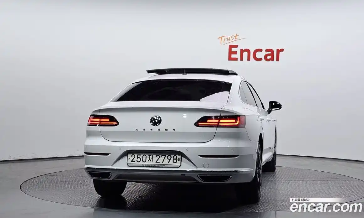 Volkswagen Arteon 2019 2.0 гидро в Москве № 1765214, фото 4