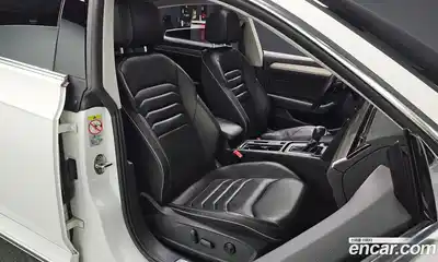Volkswagen Arteon 2019 2.0 гидро в Москве № 1765214, миниатюра 10