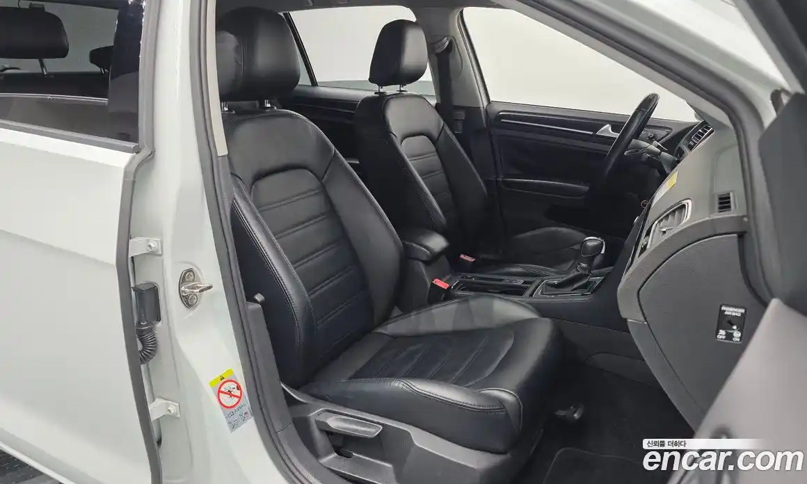 Volkswagen Golf 2014 1.6 гидро в Москве № 1765221, фото 12