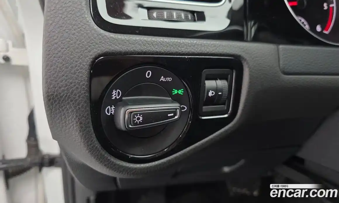 Volkswagen Golf 2014 1.6 гидро в Москве № 1765221, фото 14
