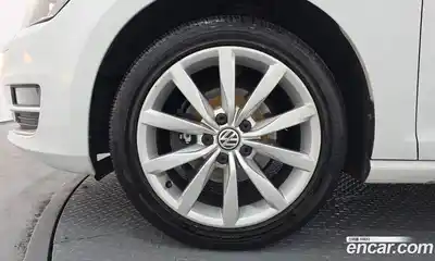 Volkswagen Golf 2014 1.6 гидро в Москве № 1765221, миниатюра 5