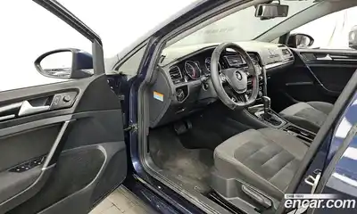 Volkswagen Golf 2016 1.4 гидро в Москве № 1765296, миниатюра 10