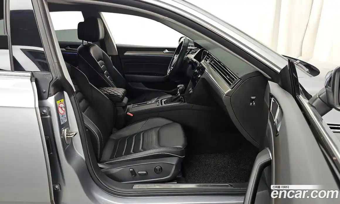 Volkswagen Arteon 2020 2.0 гидро в Москве № 1765315, фото 11