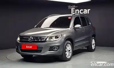 Volkswagen Tiguan, 2015