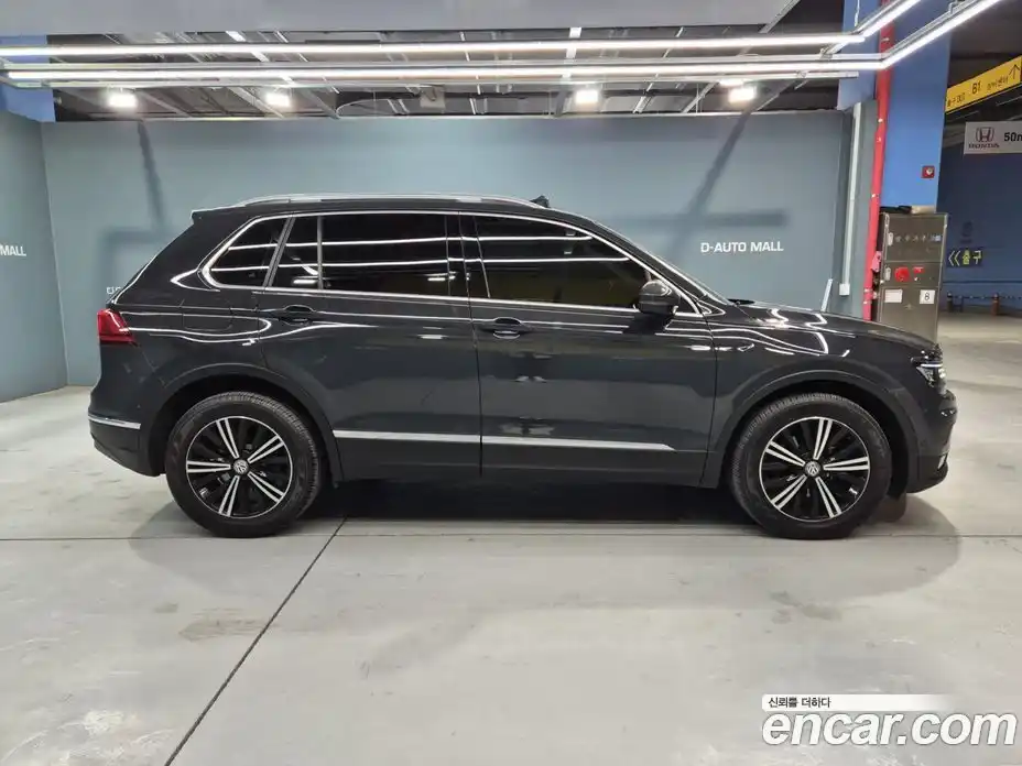 Volkswagen Tiguan 2020 2.0 гидро в Москве № 1765369, фото 4