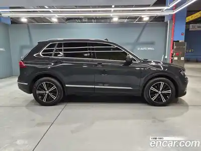 Volkswagen Tiguan 2020 2.0 гидро в Москве № 1765369, миниатюра 4