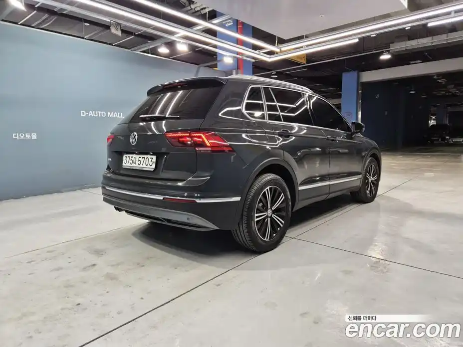 Volkswagen Tiguan 2020 2.0 гидро в Москве № 1765369, фото 5