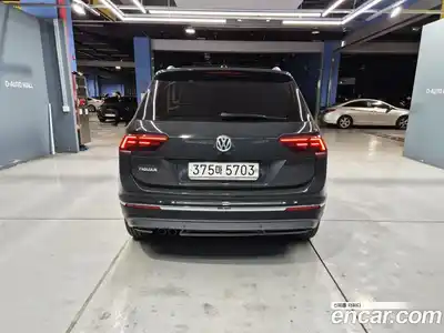 Volkswagen Tiguan 2020 2.0 гидро в Москве № 1765369, миниатюра 6