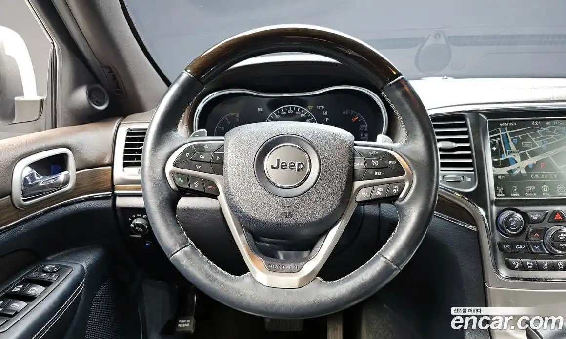 Jeep Cherokee 2017 3.0 гидро в Москве № 1766416, фото 12