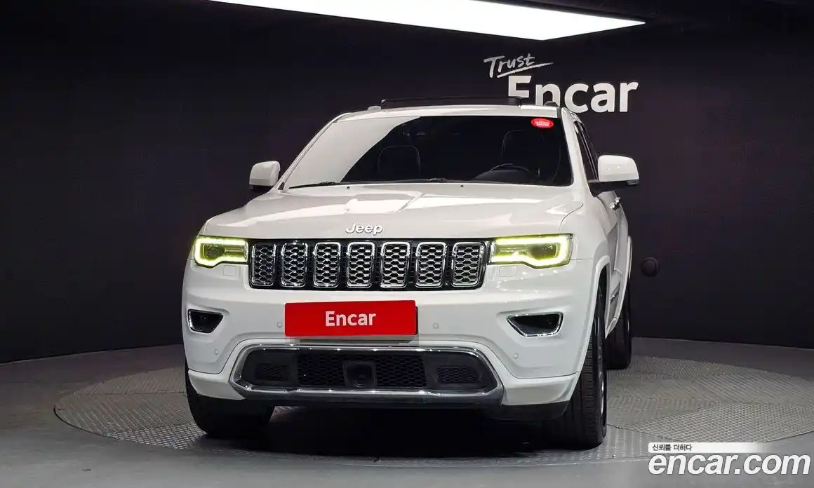 Jeep Cherokee 2017 3.0 гидро в Москве № 1766416, фото 3