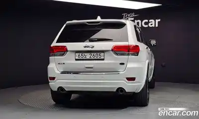 Jeep Cherokee 2017 3.0 гидро в Москве № 1766416, миниатюра 4