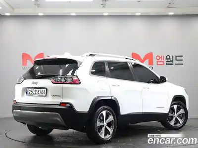 Jeep Cherokee 2021 2.4 гидро в Москве № 1766533, миниатюра 3