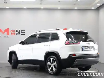 Jeep Cherokee 2021 2.4 гидро в Москве № 1766533, миниатюра 4