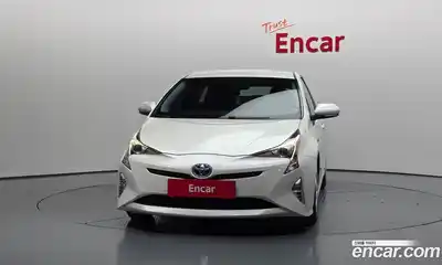 Toyota Prius 2016 1.8 гидро в Москве № 1766926, миниатюра 3