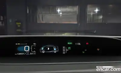 Toyota Prius 2016 1.8 гидро в Москве № 1766926, миниатюра 8