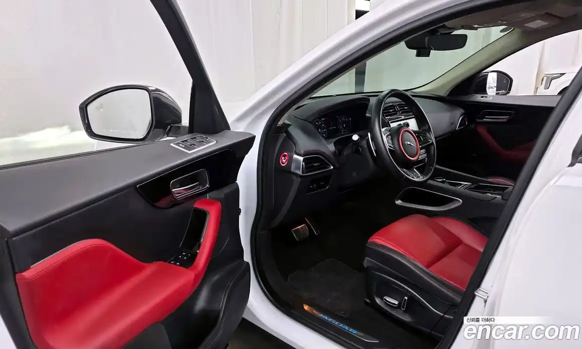 Jaguar F-Pace 2019 2.0 гидро в Москве № 1770405, фото 10