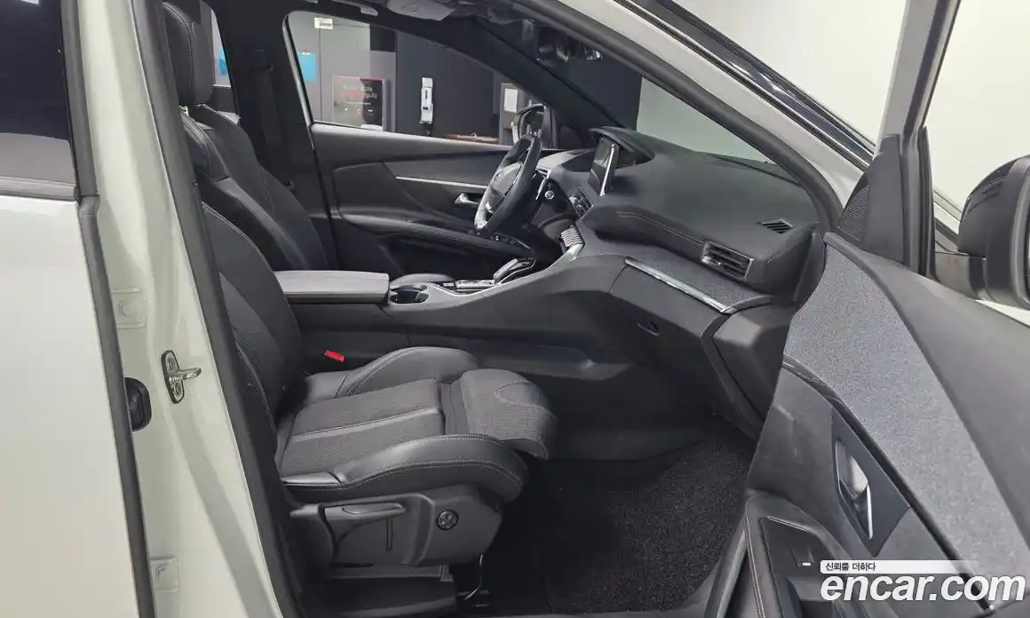 Peugeot 3008 2018 1.6 гидро в Москве № 1771070, фото 11