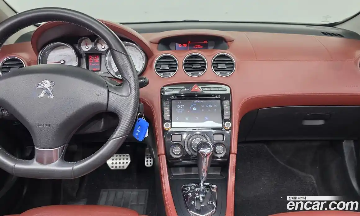 Peugeot 308 2013 2.0 гидро в Москве № 1771154, фото 16