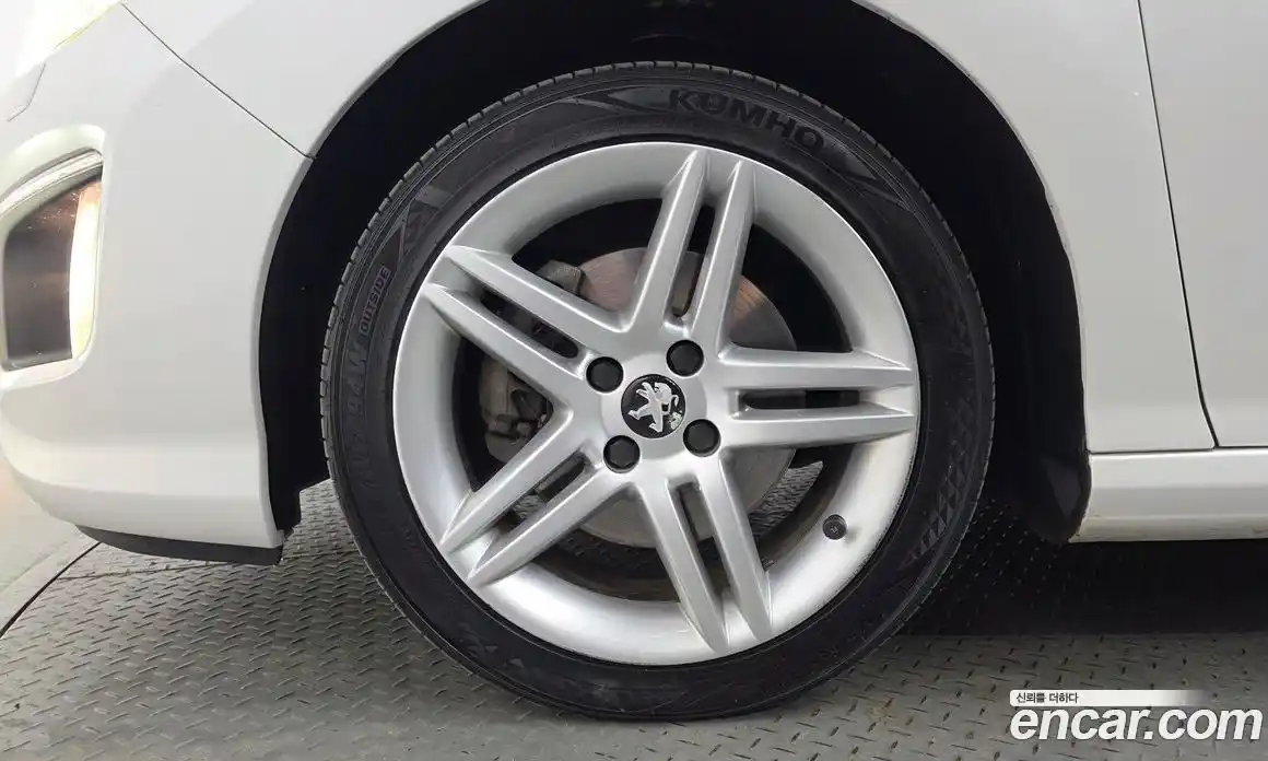 Peugeot 308 2013 2.0 гидро в Москве № 1771154, фото 5