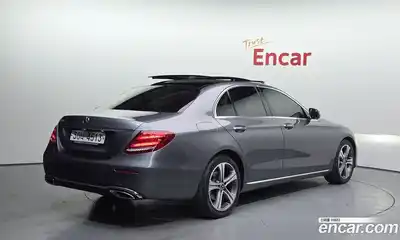 Mercedes-Benz E-Class 2018 2.0 гидро в Москве № 195140, миниатюра 2