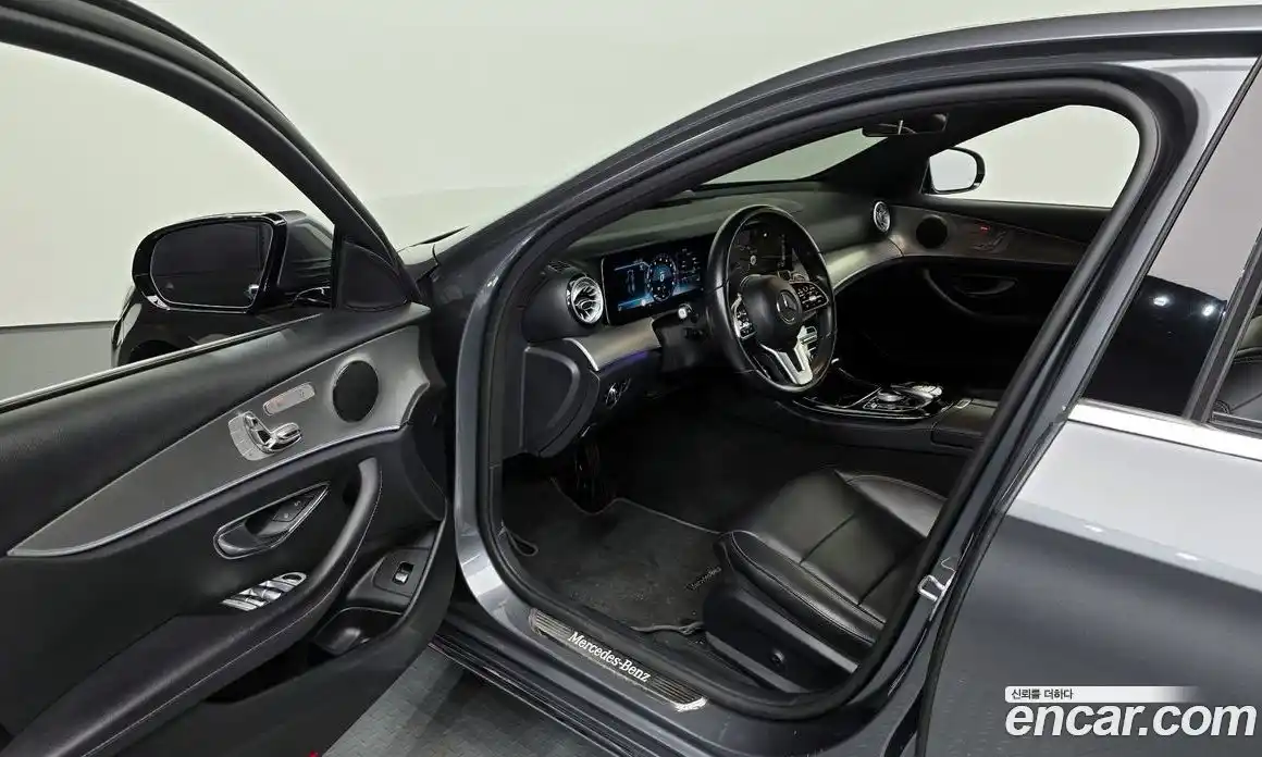 Mercedes-Benz E-Class 2018 2.0 гидро в Москве № 195140, фото 10
