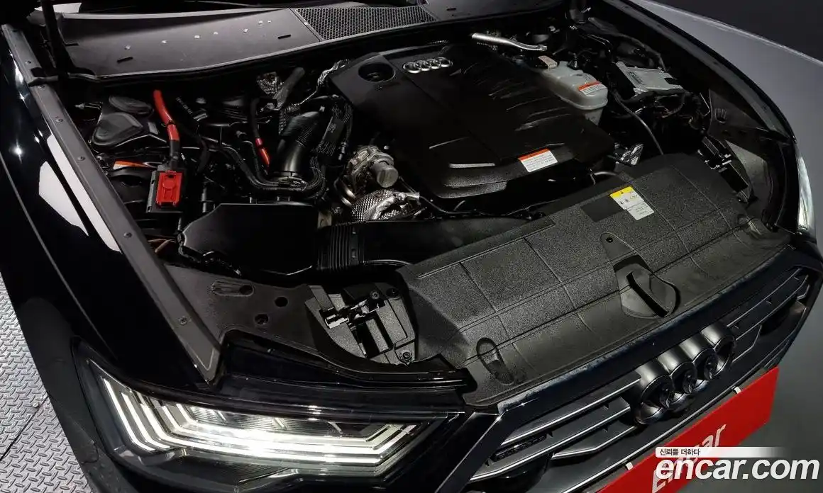 Audi A6 2023 2.0 гидро, фото 6