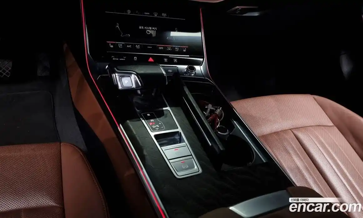 Audi A6 2023 2.0 гидро, фото 9