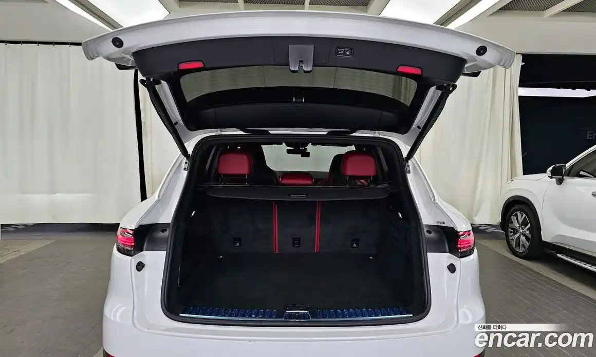 Porsche Cayenne 2021 3.0 гидро в Москве № 197415, фото 20