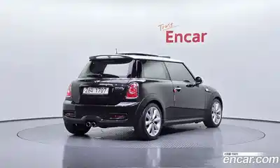 Mini Cooper 2013 1.6 гидро в Москве № 206447, миниатюра 2