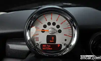 Mini Cooper 2013 1.6 гидро в Москве № 206447, миниатюра 8