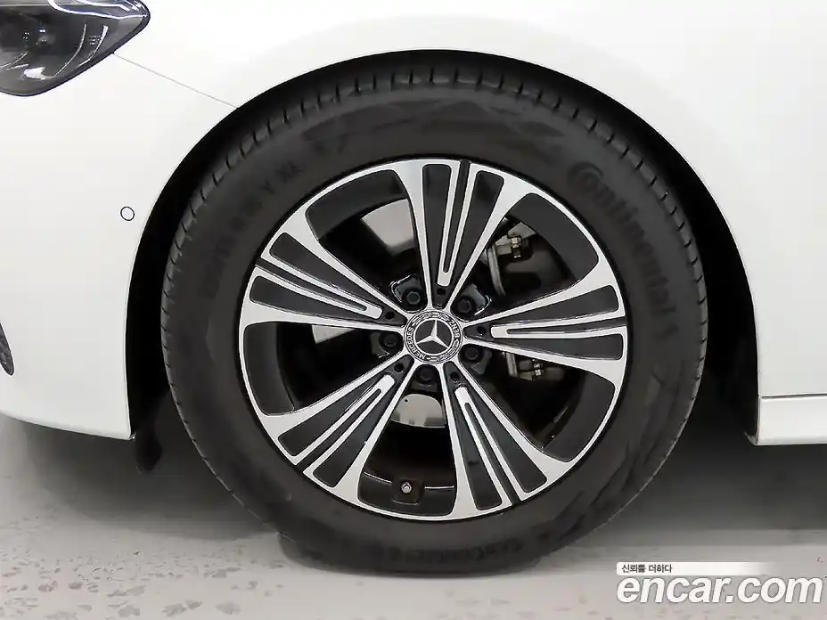 Mercedes-Benz E-Class 2024 2.0 гидро в Москве № 219194, фото 20