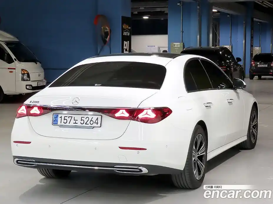 Mercedes-Benz E-Class 2024 2.0 гидро в Москве № 219194, фото 4