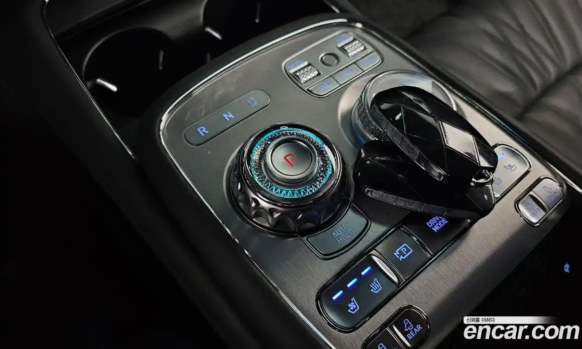 Genesis G90 2024 3.5 гидро в Москве № 22590, фото 9
