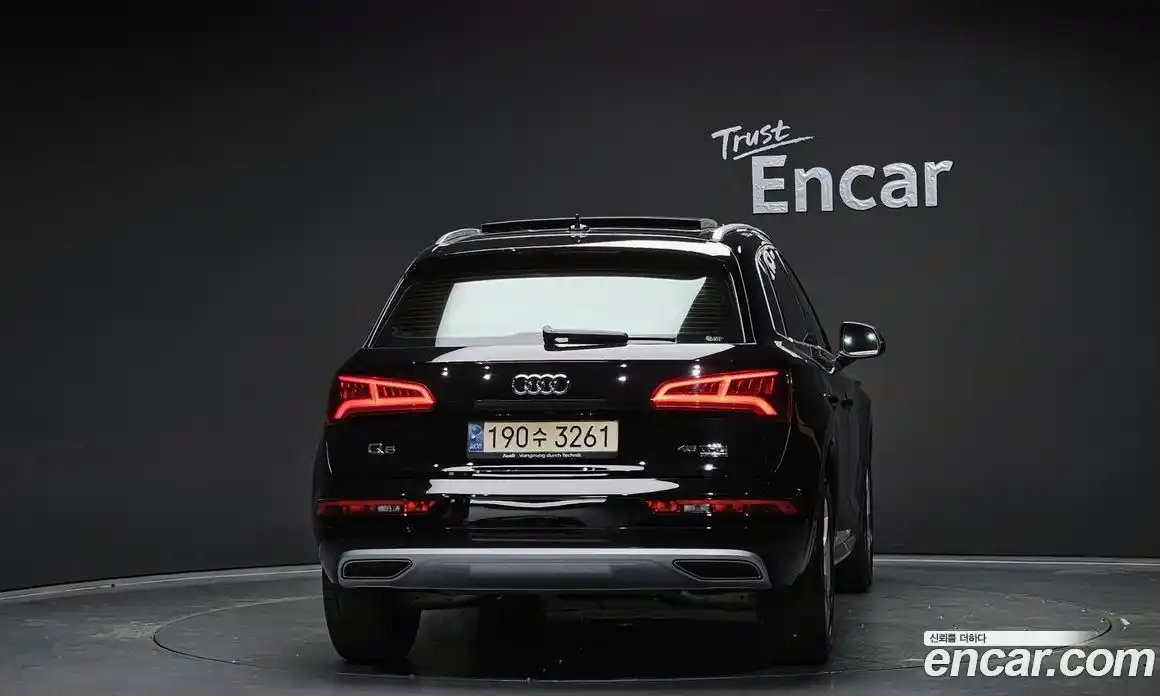 Audi Q5 2020 2.0 гидро в Москве № 230118, фото 4
