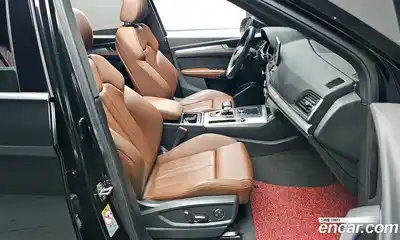Audi Q5 2020 2.0 гидро в Москве № 230118, миниатюра 10